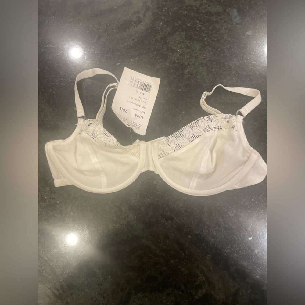 Hanro Cream Lace Bra